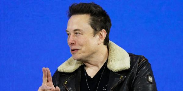 在特斯拉的下一个重要产品发布前夕，埃隆·马斯克(Elon Musk)接受了一次奇怪而冗长的采访，谈到了除了赛博卡车以外的所有事情