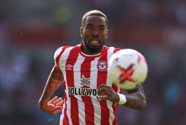  Ivan To<em></em>ney of Brentford runs for the ball during the Premier League match between Brentford FC and Nottingham Forest at Brentford Community Stadium on April 29, 2023.