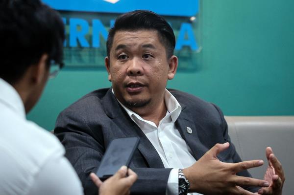 Health Ministry seeks allocations to resolve co<em></em>ndensation issue in Sibu Hospital wards, says deputy minister 