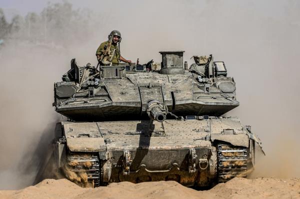 以色列军队要求巴勒斯坦人在预期的袭击之前暂时撤离拉法的部分地区