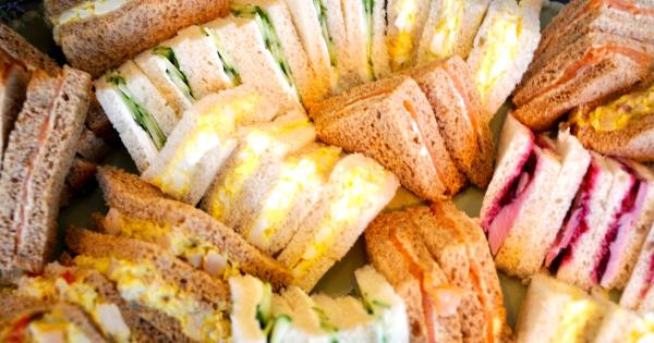 食品安全召回:三明治可能导致“呕吐”紧急警告